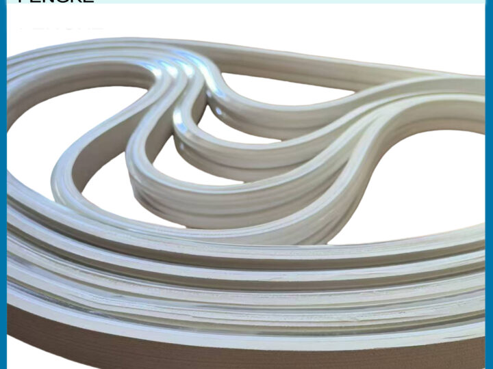 White Rubber Coating PU Conveyor Belt With PU Guides